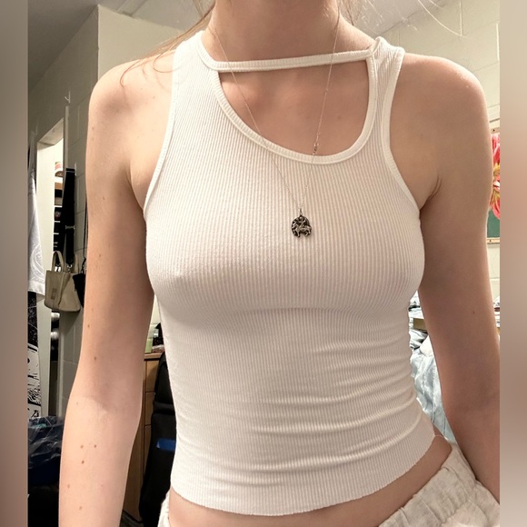 BRANDY NEW SKIMS soft lounge cut out tank asymmetrical - Picture 2 of 3